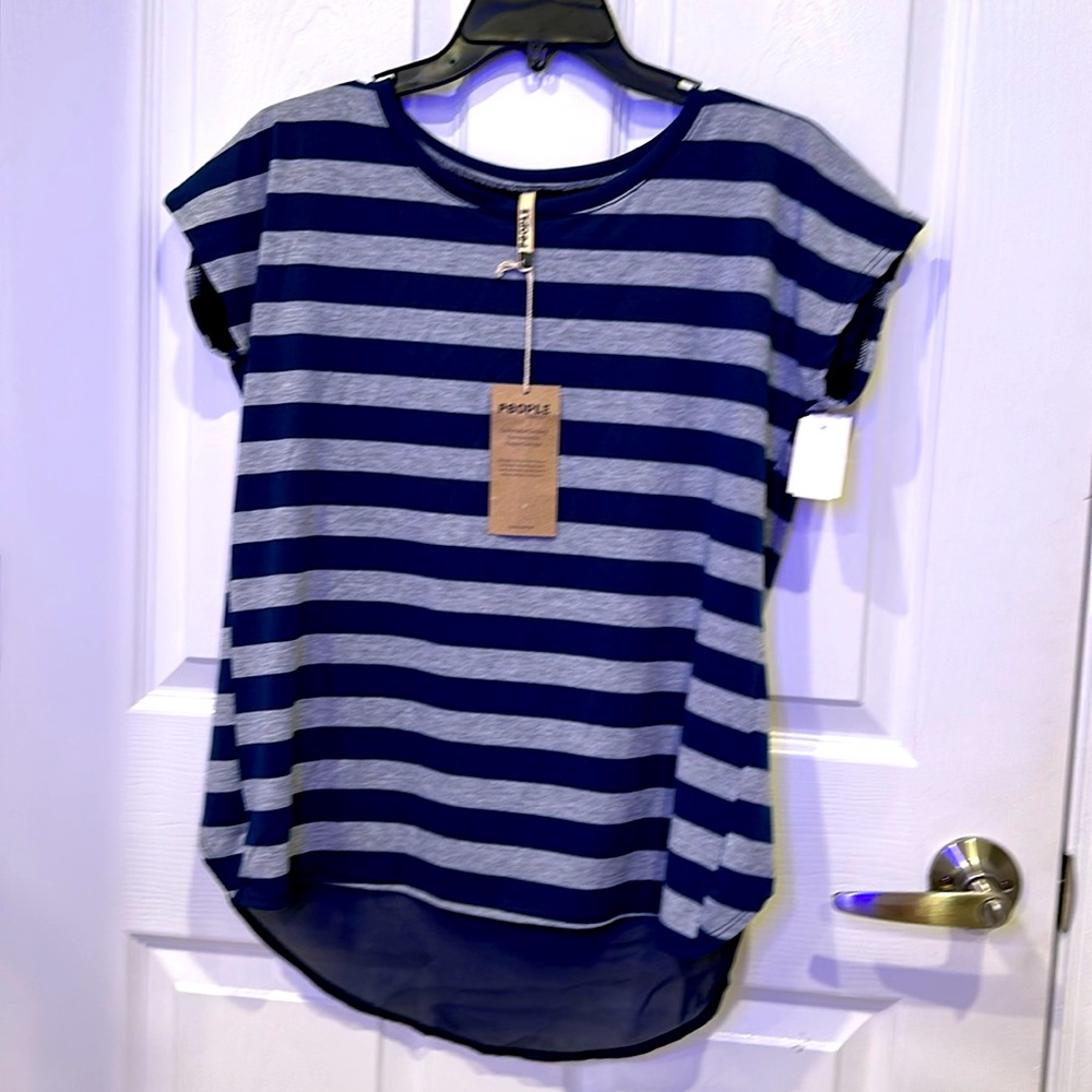 NWT People Shirt w Open Cross Sheer Back Size Large (M/L). Different Look Shirt